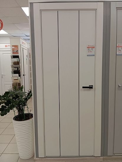 Межкомнатная дверь  